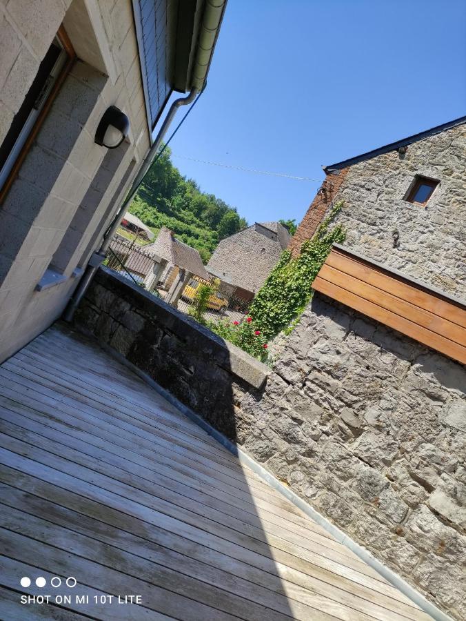 Gite A L'Ombre Du Clocher Avec Jacuzzi Et Sauna Privatifs Celles  Экстерьер фото