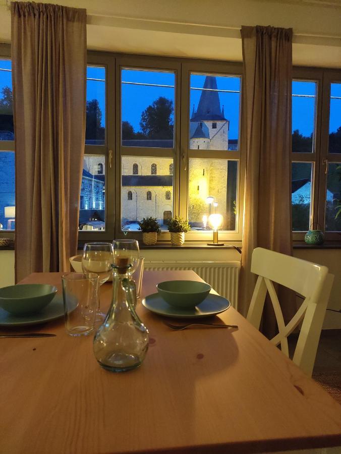 Gite A L'Ombre Du Clocher Avec Jacuzzi Et Sauna Privatifs Celles  Экстерьер фото
