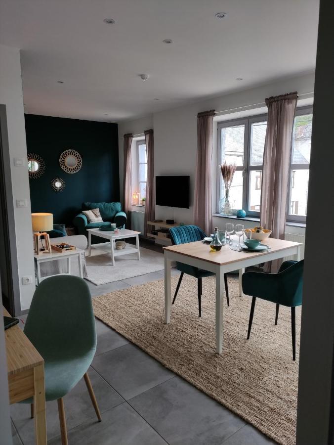 Gite A L'Ombre Du Clocher Avec Jacuzzi Et Sauna Privatifs Celles  Экстерьер фото